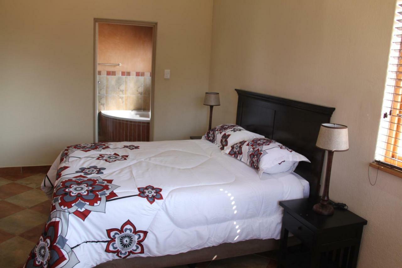 Hornbills Rest Country Home Палаборва Екстериор снимка