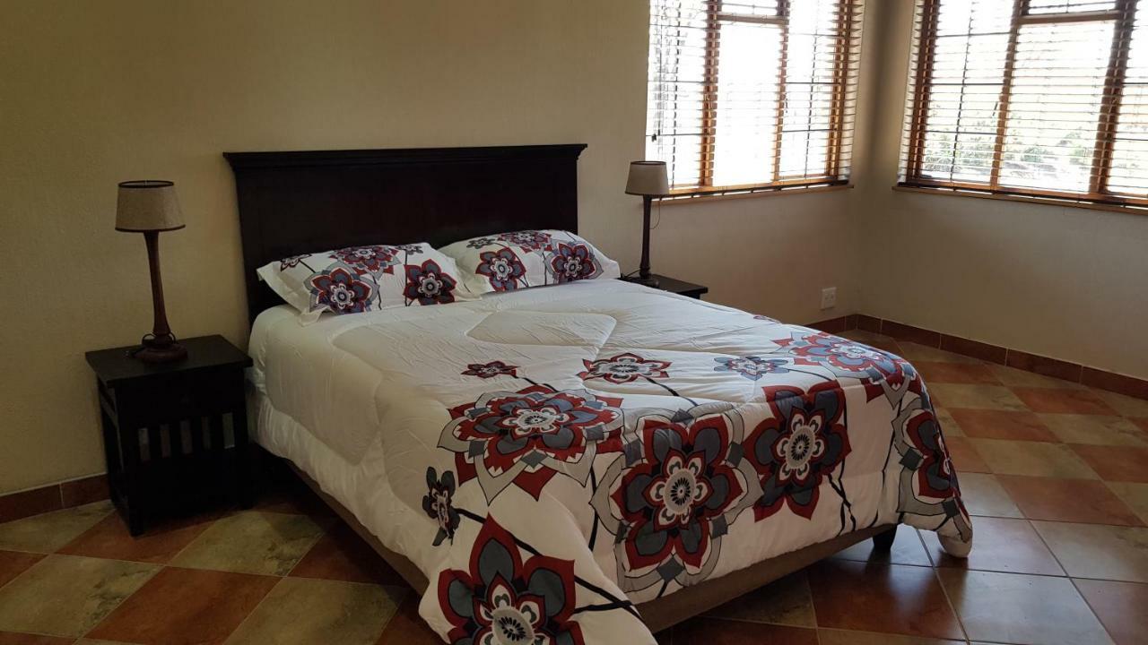 Hornbills Rest Country Home Палаборва Екстериор снимка